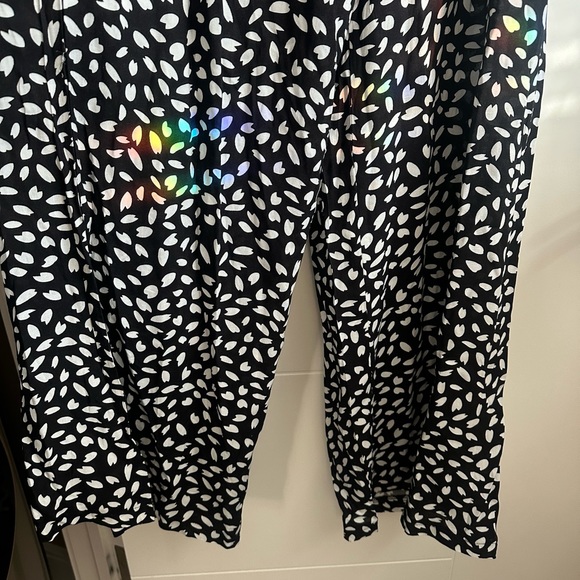 NWOT wide leg jumpsuit - Picture 2 of 4